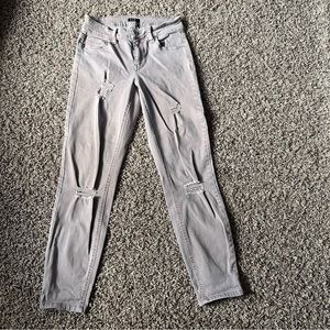 Rue21 pink stretch distressed skinny jeans size 2 jeggings